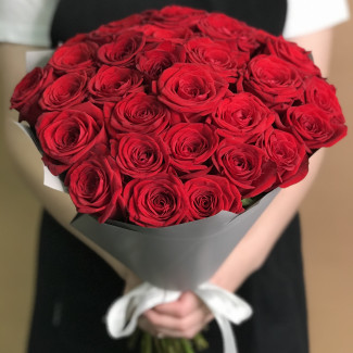 Букет из 31 розы (50 см)